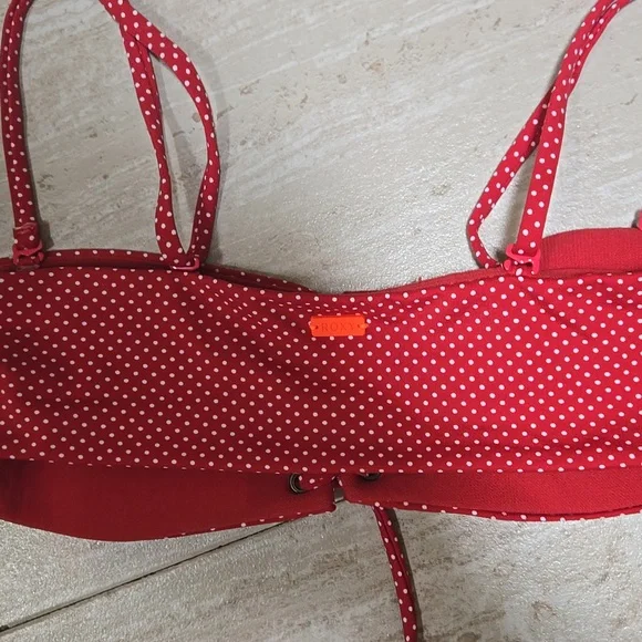 Roxy Red/White Polka Dot Retro Lace-Up Bikini Top - Picture 6 of 7